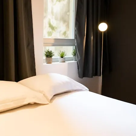Apartment Le St Germain - Petillant Decore Avec Gout En Centre-ville Lyon